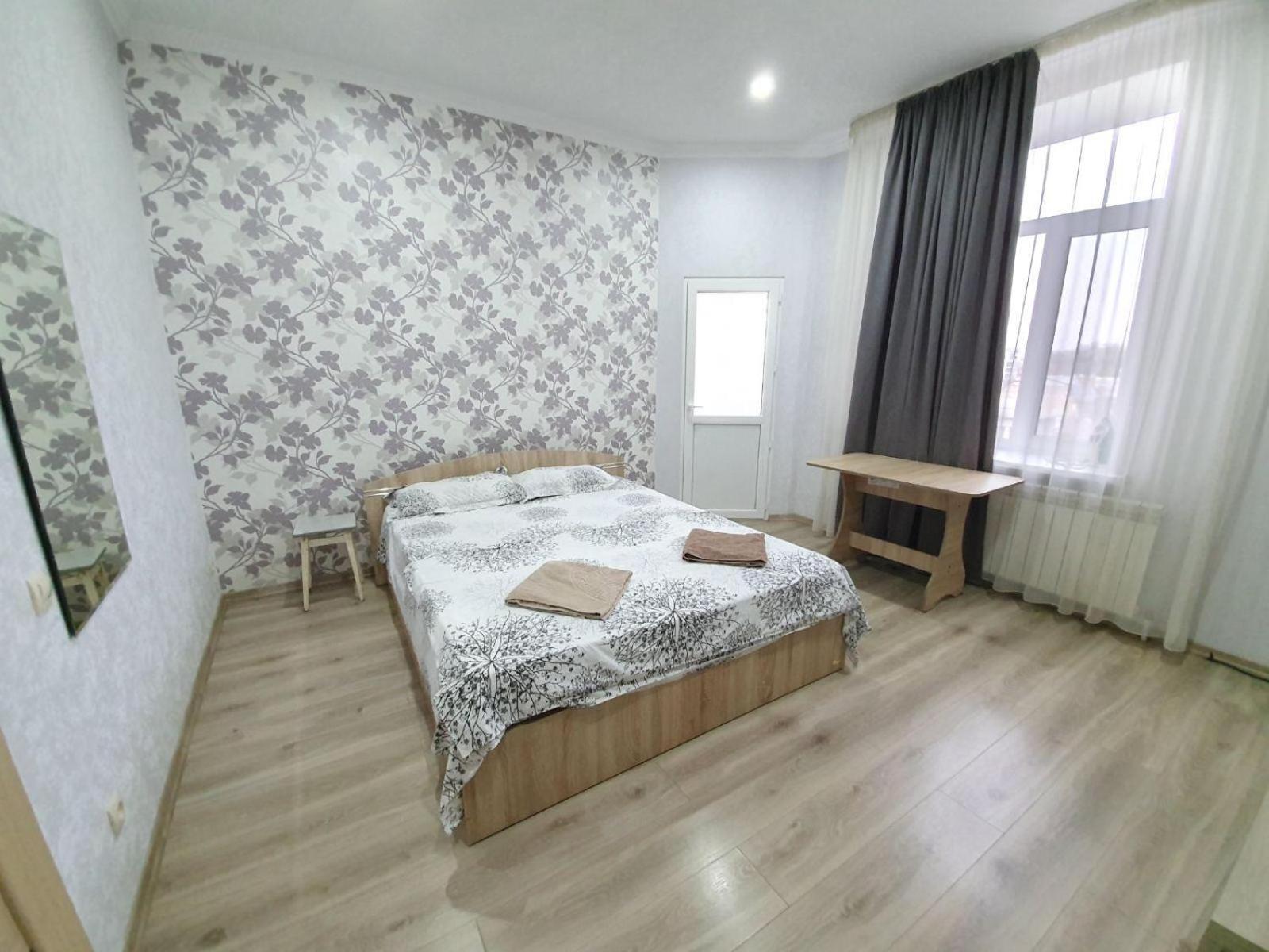 Tourist Home At Stefan Cel Mare With 2 Rooms Chişinǎu Buitenkant foto